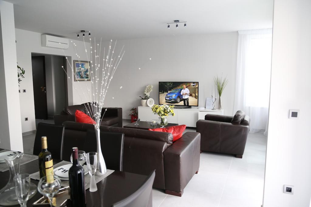 Beach Apartments Dumicic โปดสตรานา ห้อง รูปภาพ